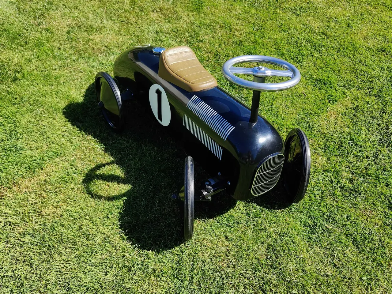 Billede 2 - Goki gåbil. Elegant og stilfuld gåbil. Sort 