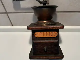 Kaffekværn i træ, Vintage