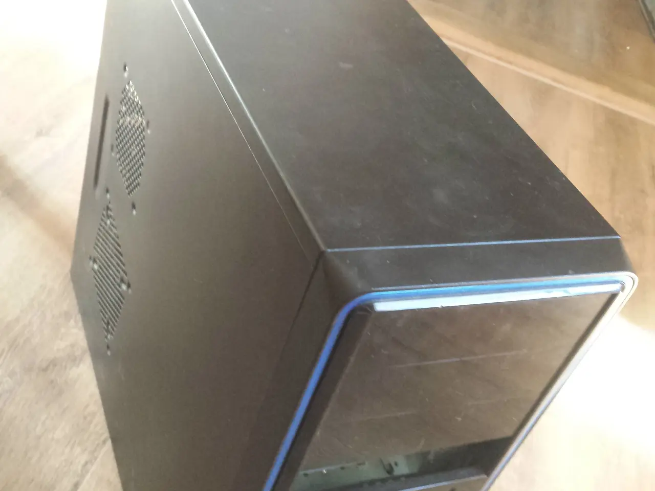 Billede 1 - Kabinet, Cooler Master Elite 310