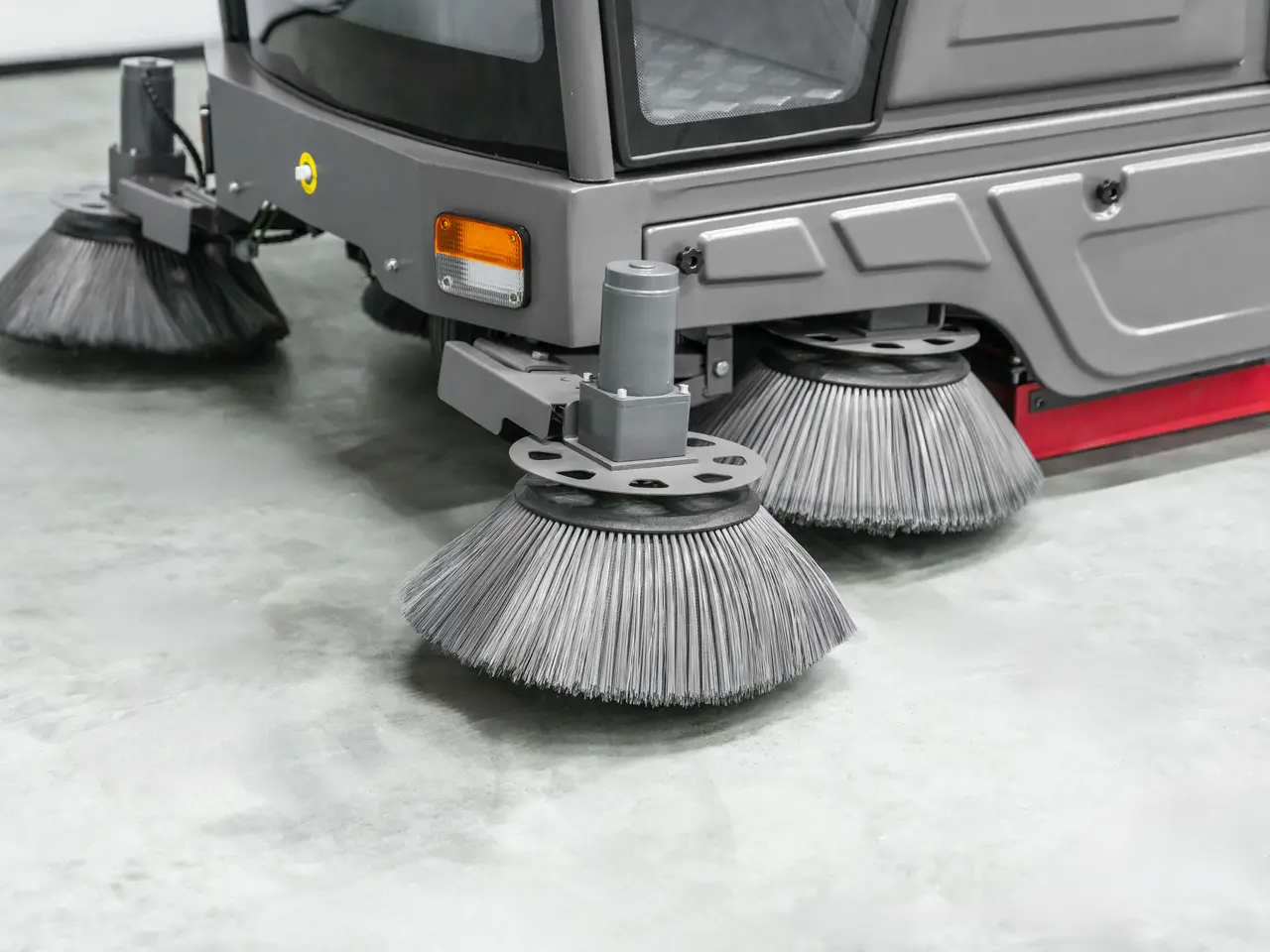 Billede 10 - CleanMaster Xtreme ride-on fejemaskine – 18000 m²/t