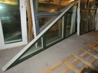SKRÅVINDUE TRÆ/ALU NYT 309x144 H.SIDE