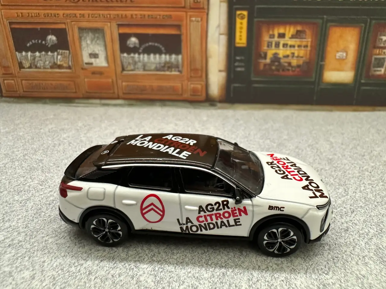 Billede 1 - Modelbil