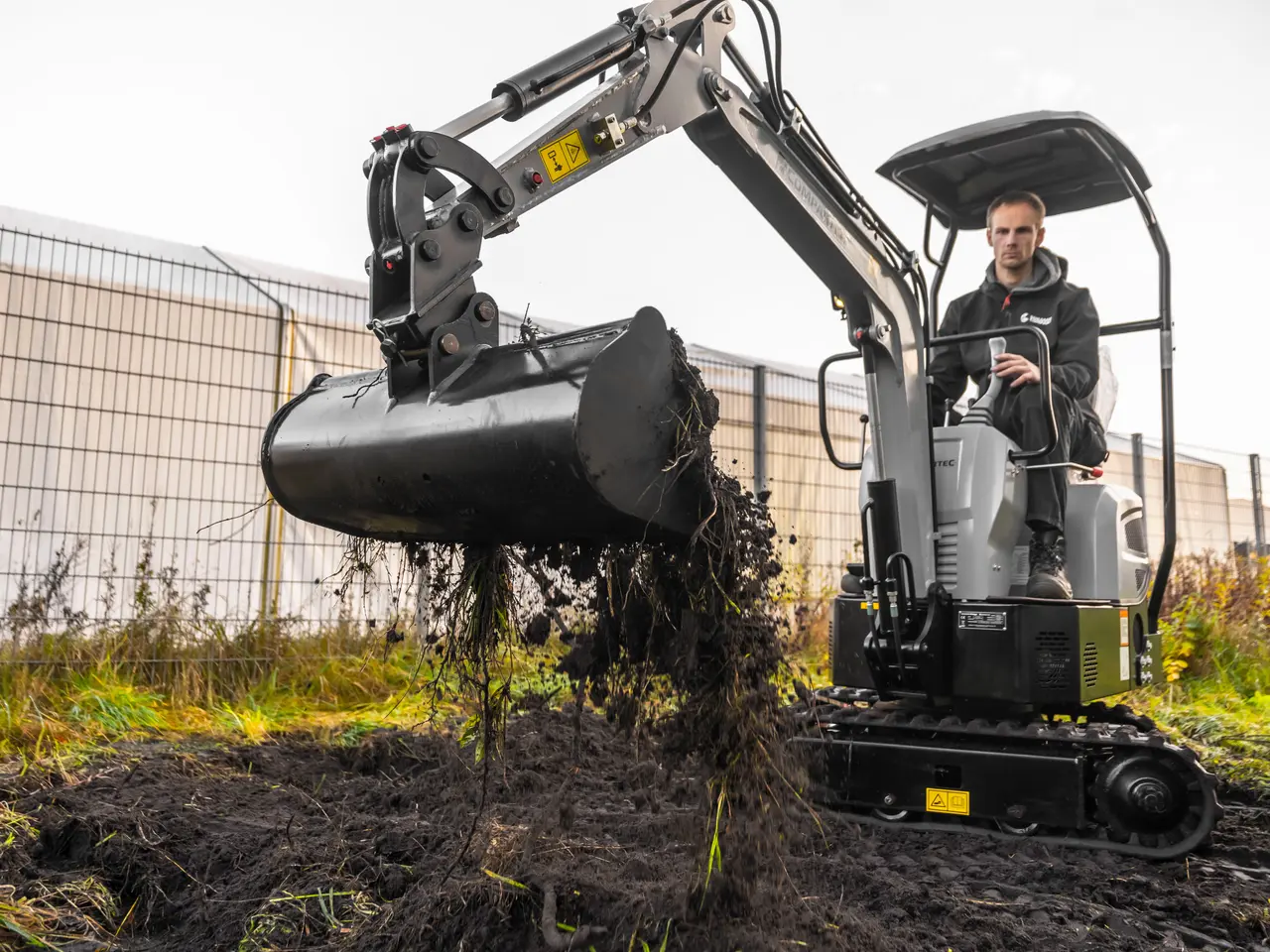 Billede 4 - Bobmaster Basic diesel minigraver - 850 kg, inkl. skovlsæt