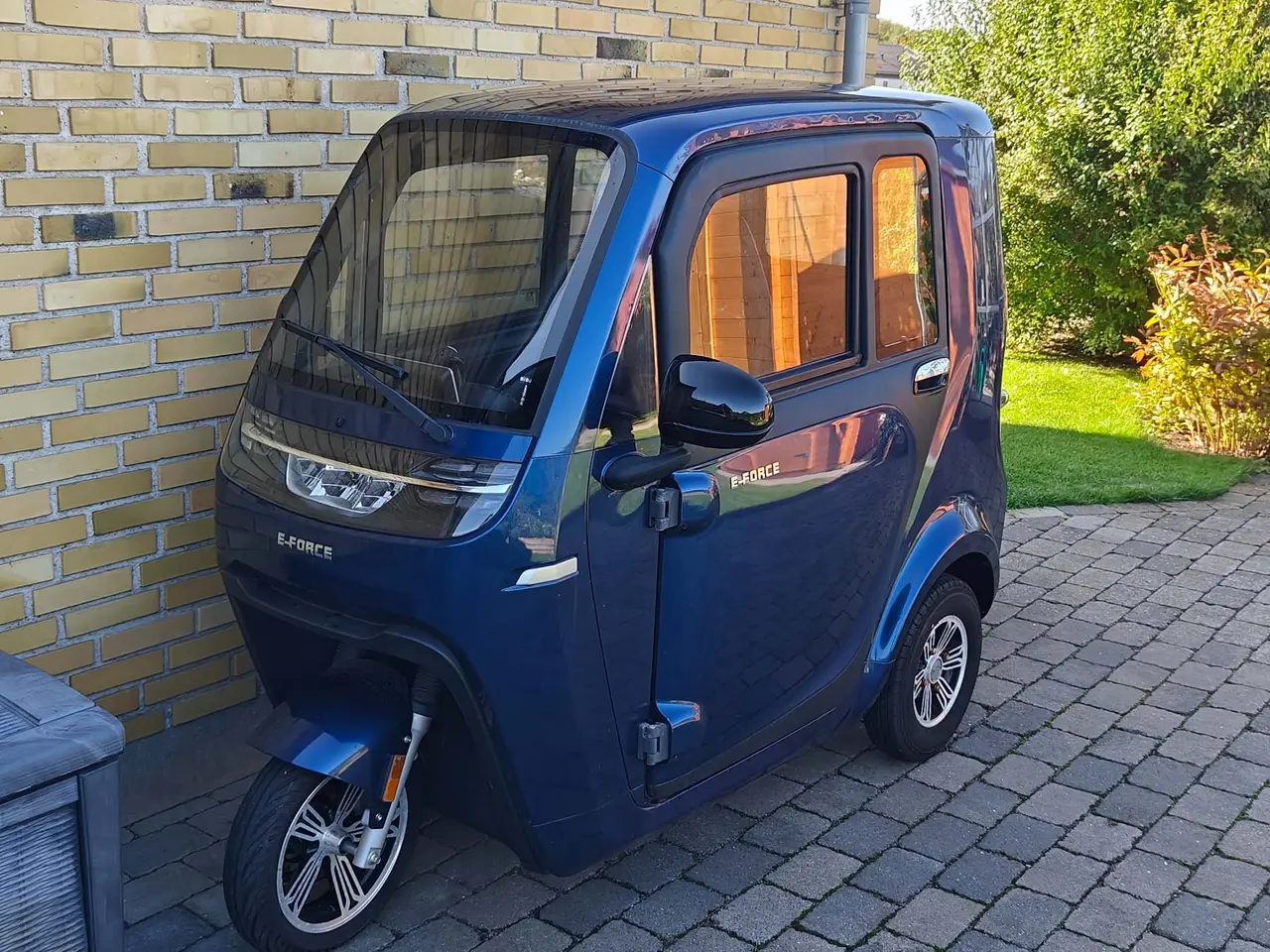 Billede 1 - E Force kabinescooter model R2 30 km/t