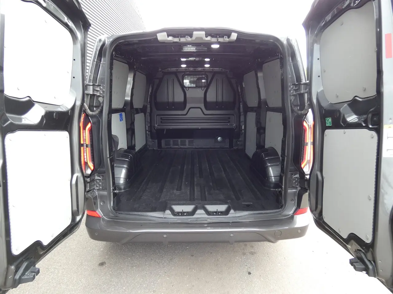 Billede 7 - Ford E-Transit Custom 320 L1H1 EL Sport 286HK Van Aut.