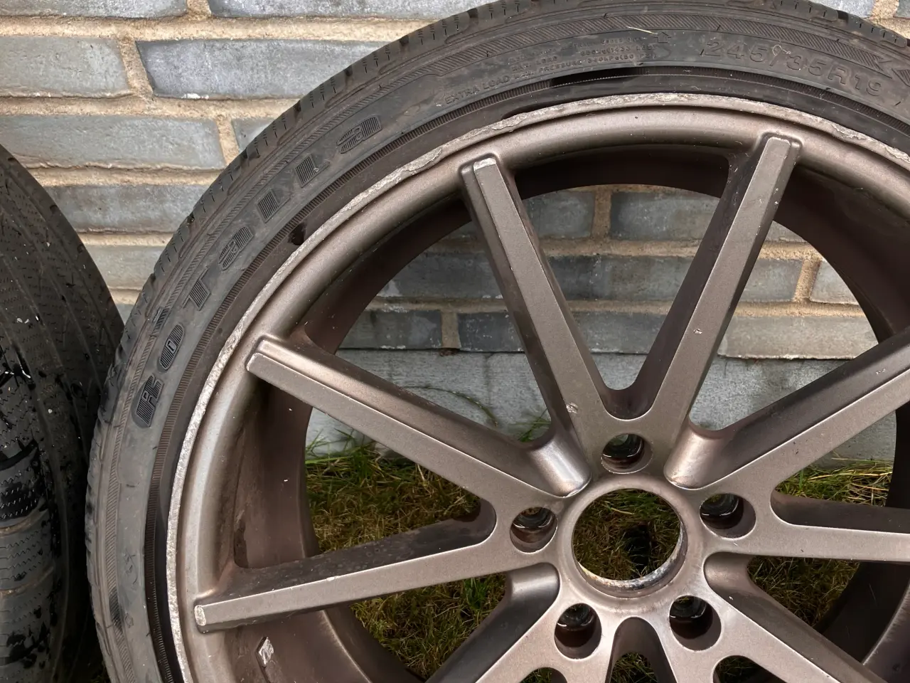 Billede 3 - Vossen fælge - har kørt på en bmw F-11