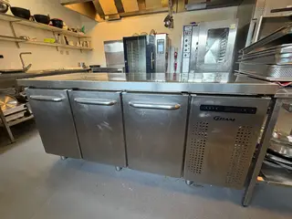 Koldjomfru med 3 låger
