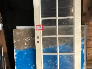 Indv dør m glas