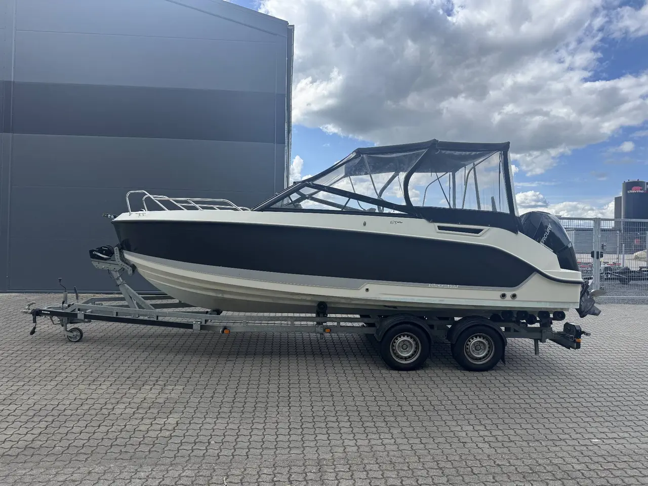 Billede 2 - Quicksilver 675 Activ Cruiser m/Mercury F225 og udstyr