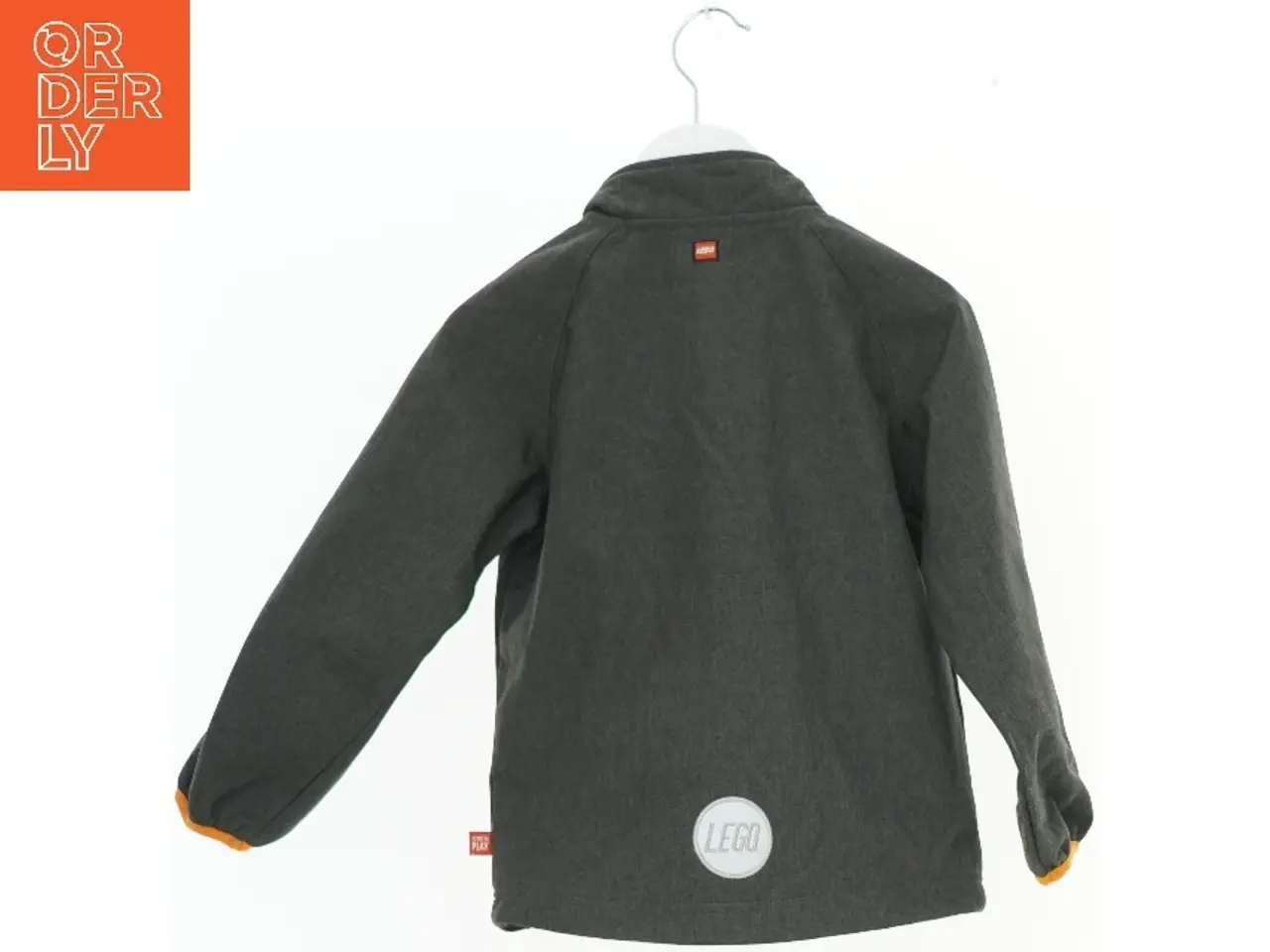 Billede 2 - Softshell jakke til børn fra Lego (str. 98)