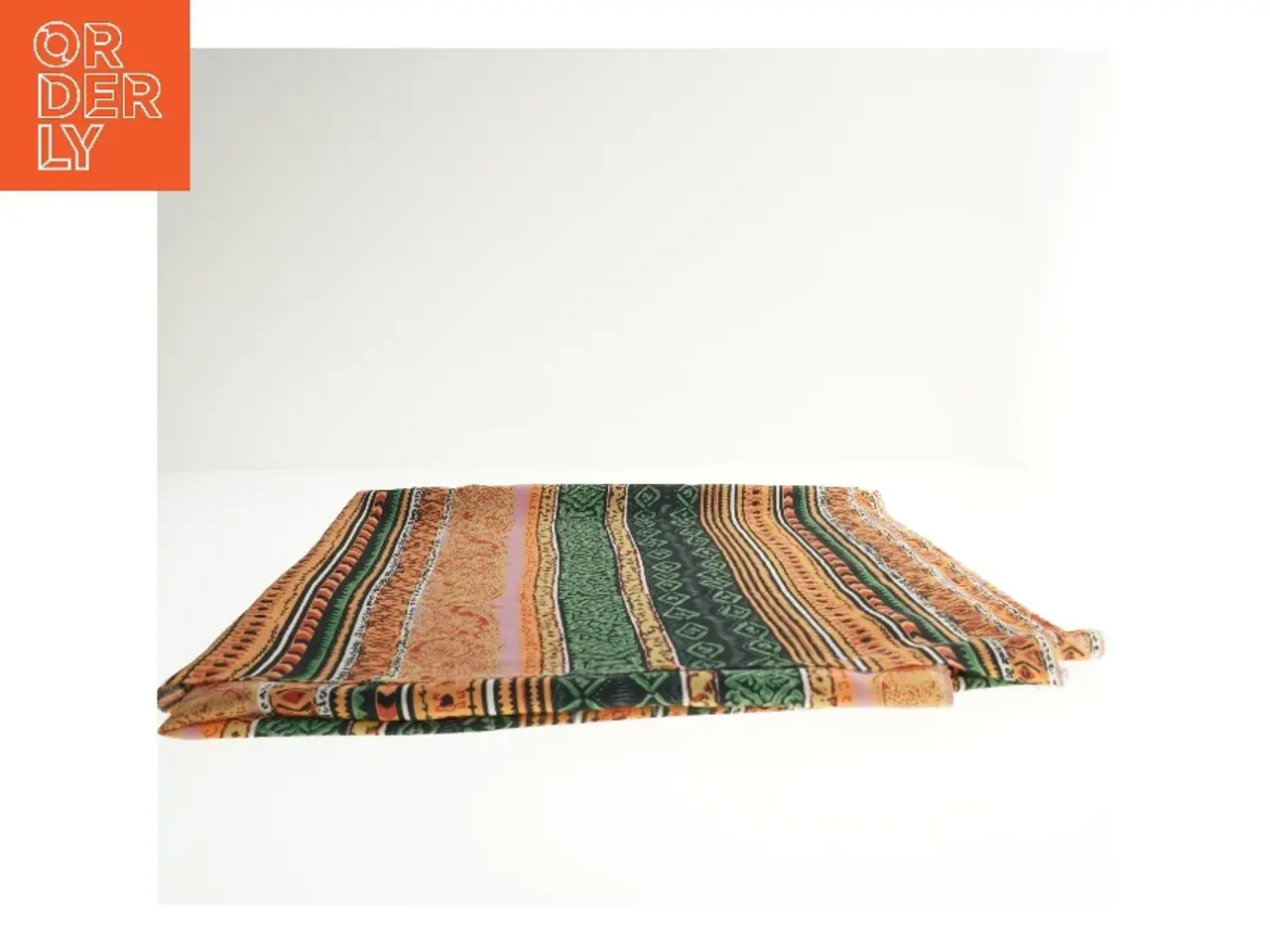 Billede 2 - Dekorativt stof (str. 150x150 cm)