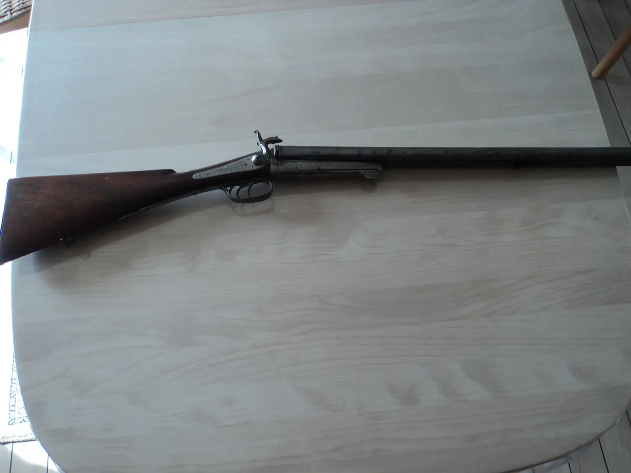 Billede 1 - Gammel de aktiveret jagtgevær pin fire.