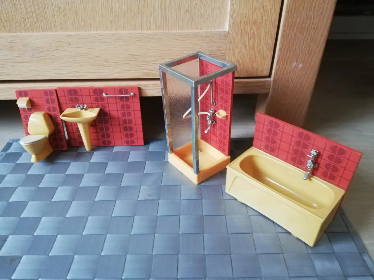 Billede 2 - Dukkehusmøbler til Lundby dukkehus