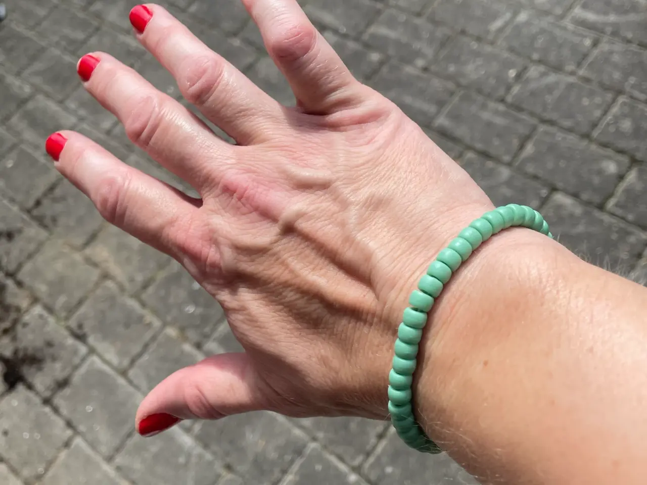 Billede 3 - Armbånd sælges