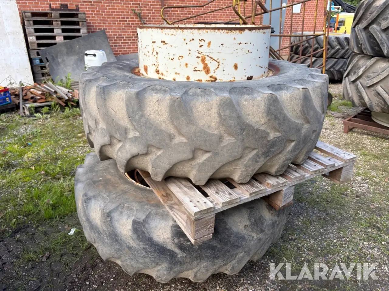 Billede 2 - Landbrugsdæk Firestone Radial All Traction DT 2 styk