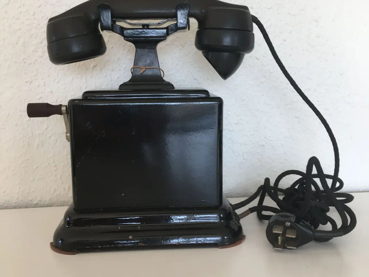 Billede 1 - Gammel retro telefon.