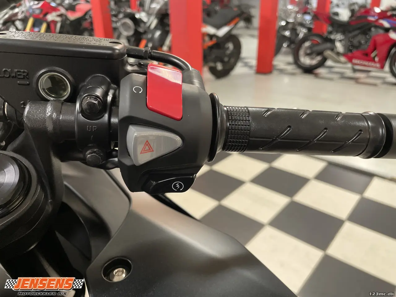Billede 10 - Honda CBR 500 R E-Clutch