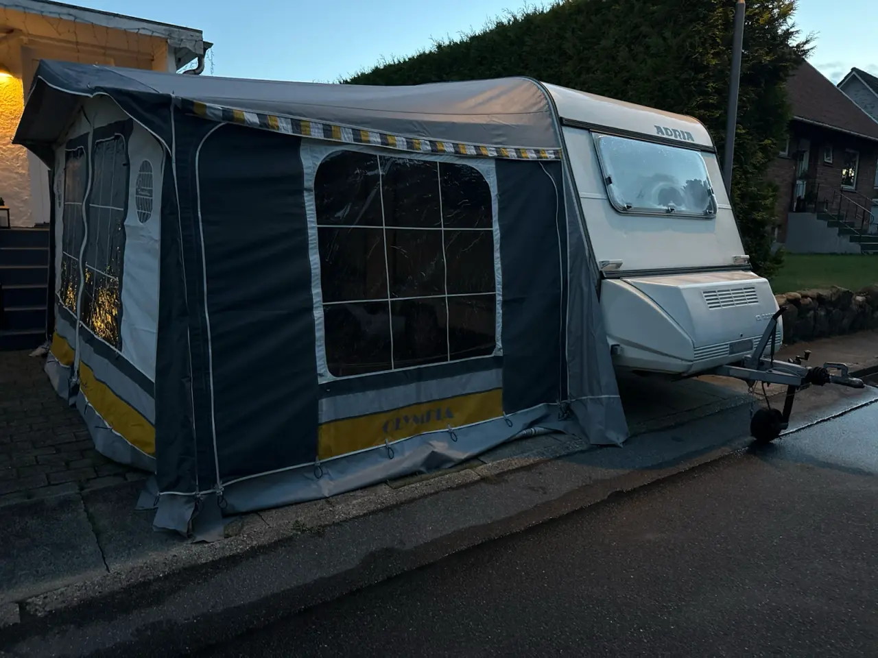 Billede 1 - NYSYNET ADRIA Optima 360 + Isabela fortelt