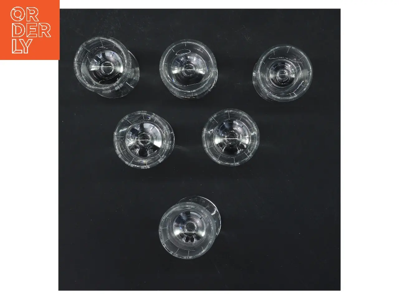 Billede 2 - Sæt med seks glas (str. 6 stk Ø 3,5 cm længde 8,5 cm)