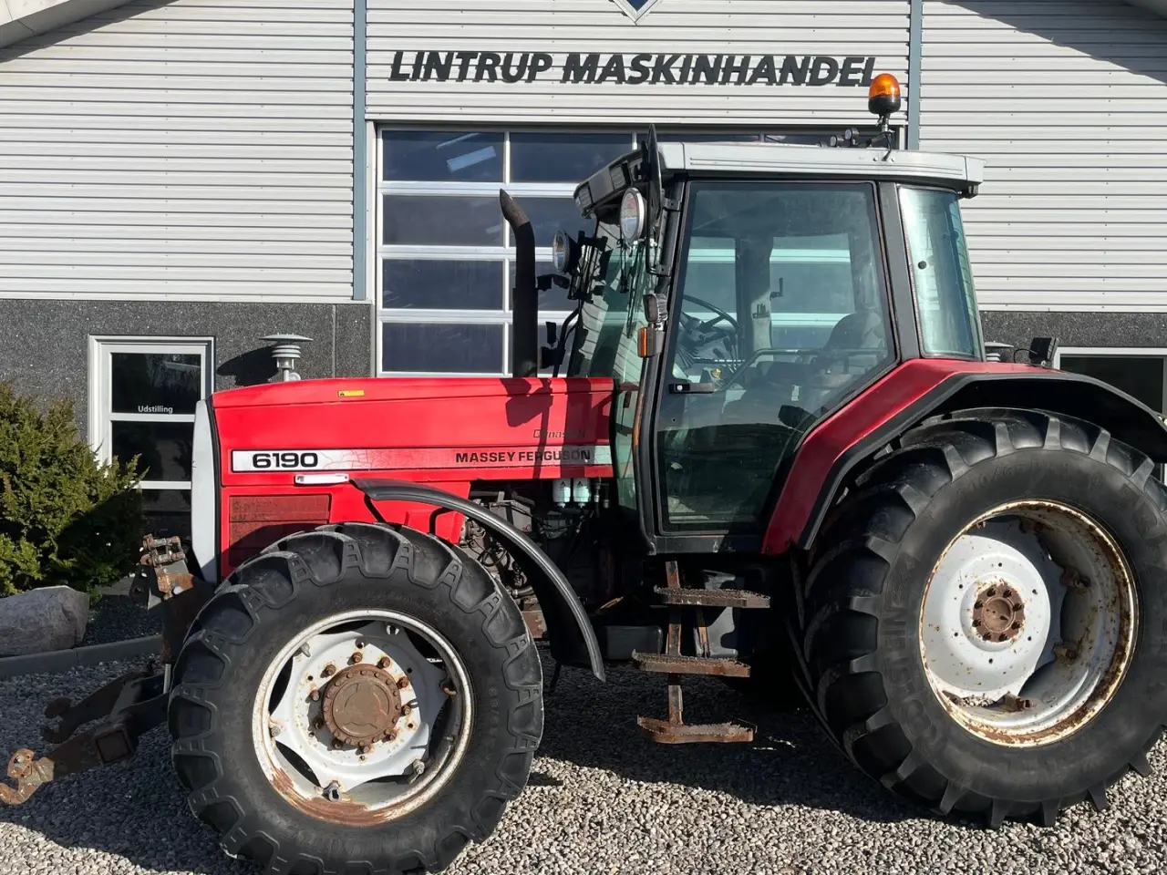 Billede 1 - Massey Ferguson 6190 Med frontlift