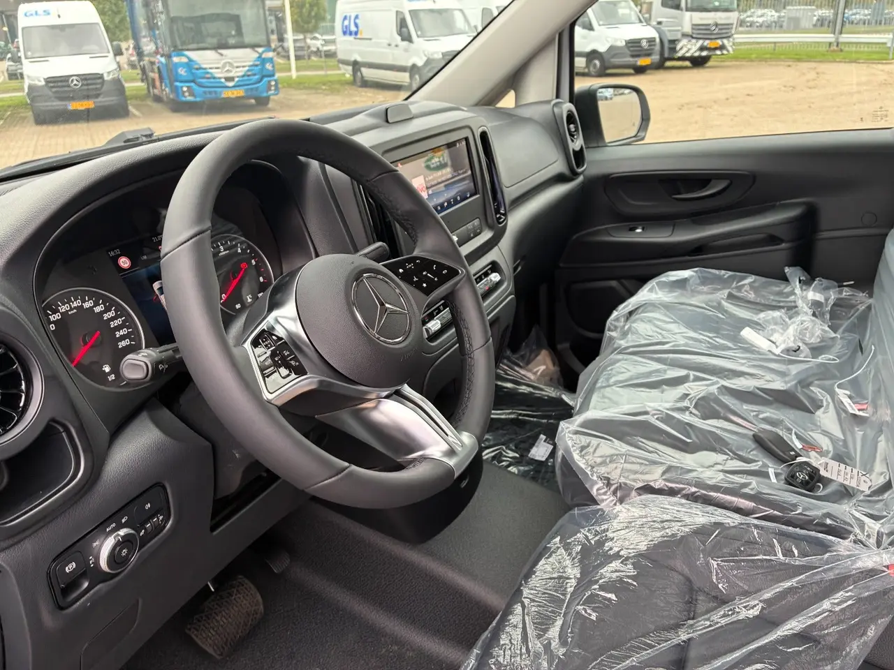 Billede 3 - Mercedes Vito 114 2,0 CDi A2 Kassevogn PRO+ aut. RWD