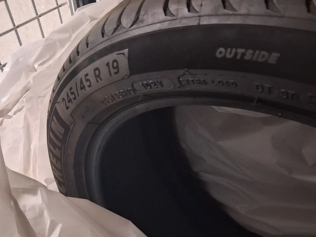 Billede 2 - 4 stk. Michelin Primacy 4 sommerdæk – 245/45 R 19