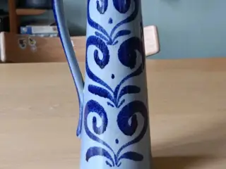 Sgrafio kande