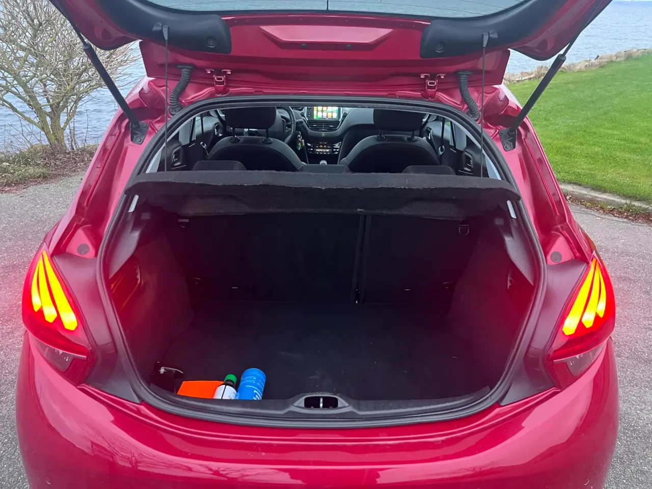 Billede 8 - Peugeot 208 gt line 1.6blue hdi