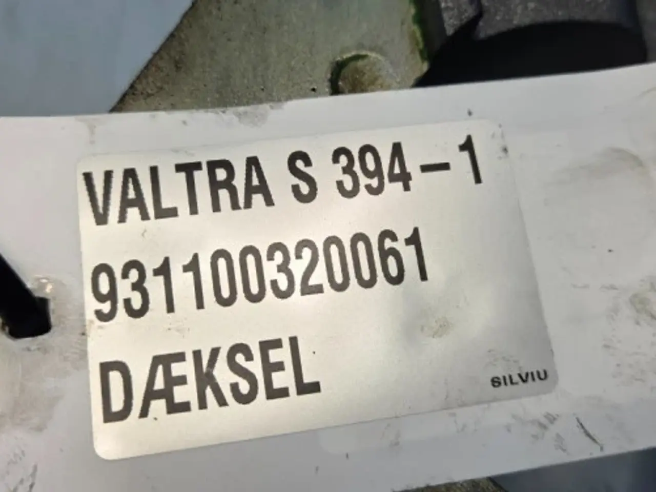 Billede 13 - Valtra  S394   Dæksel   931100320061