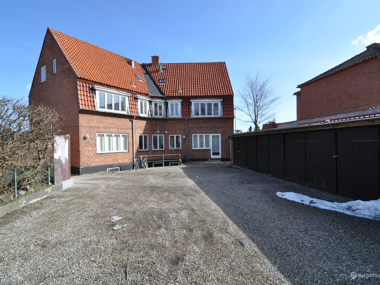 Billede 2 - Garage på Hvedevænget i Næstved 