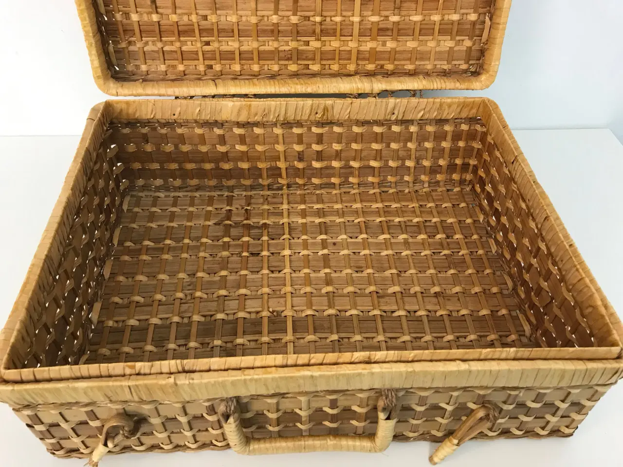 Billede 7 - Retro picknick kurv i flet