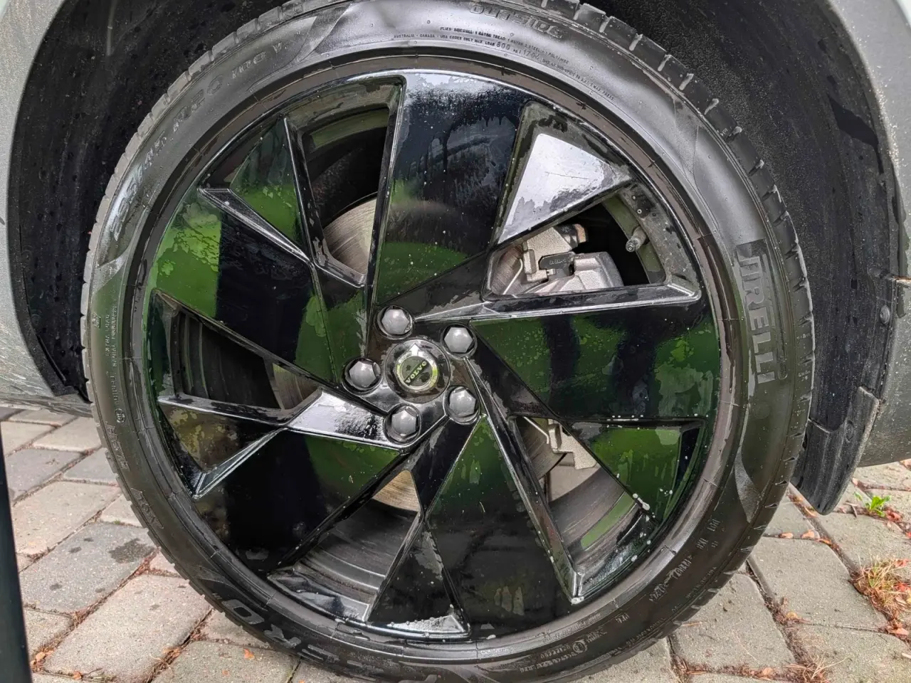 Billede 1 - Pirelli P zero sommerdæk