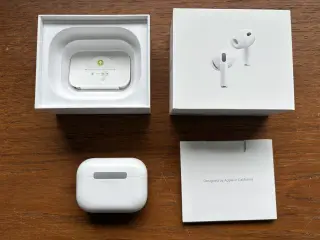 AirPods Pro - Apple