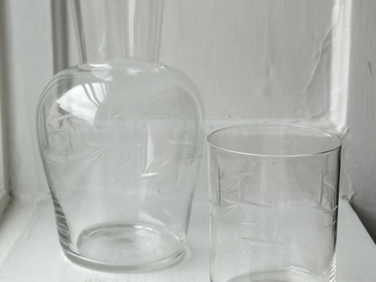 Billede 4 - Karaffel m glas, slibninger
