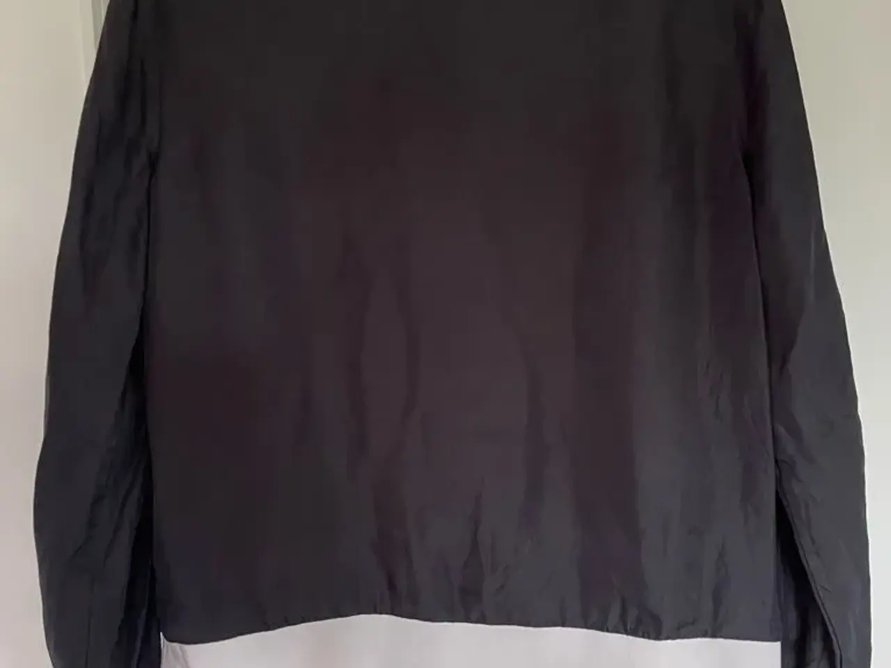 Billede 5 - Næsten ny Gustav bluse