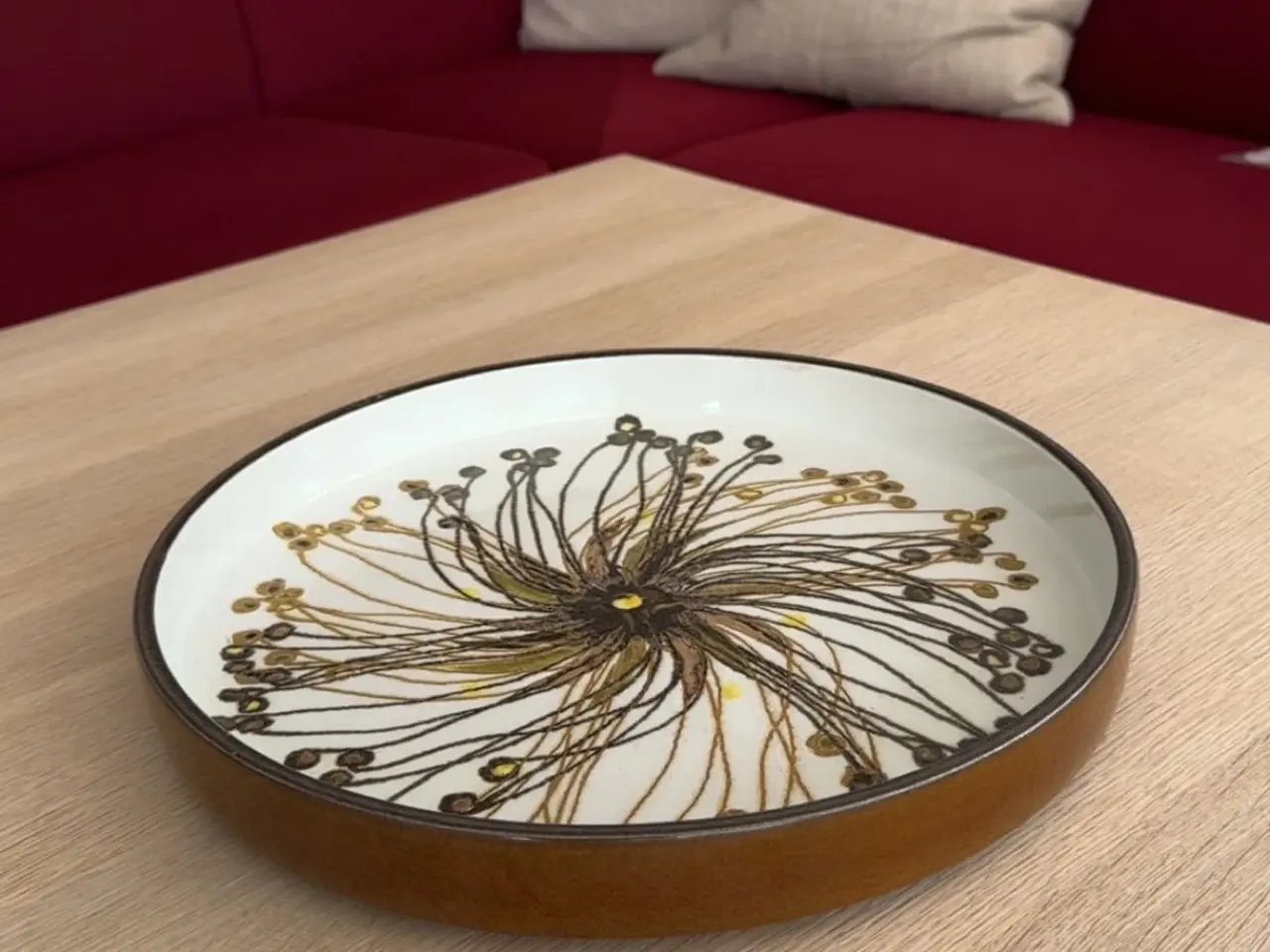 Billede 2 - Royal Copenhagen fajance fad