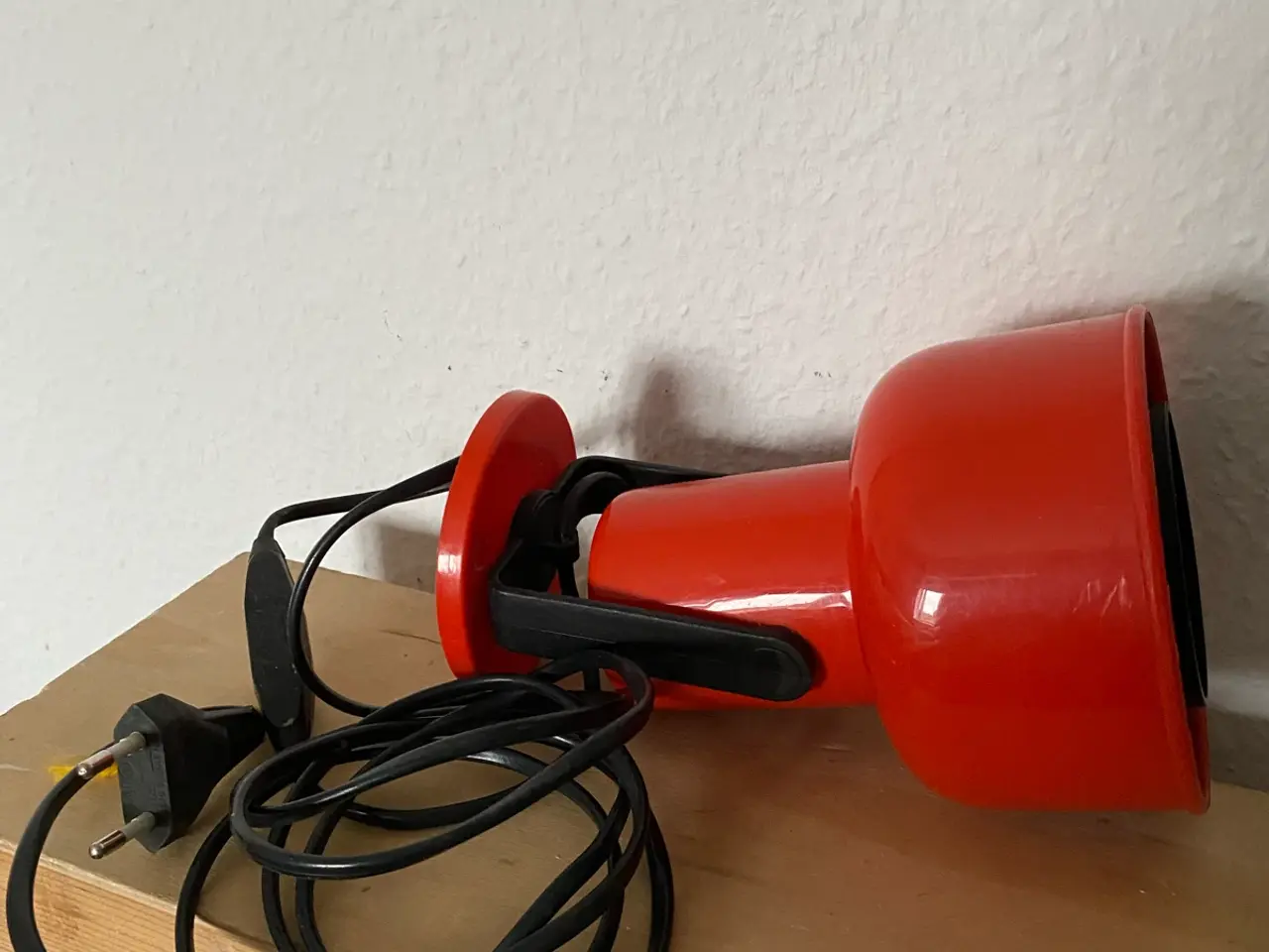 Billede 6 - Klassisk røde retro-væglampe/ sengelampe