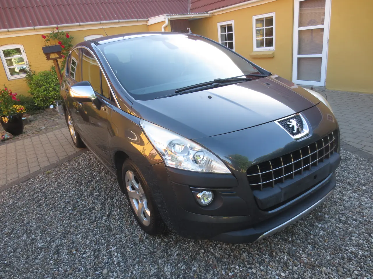 Billede 9 - Pæn Peu 3008 E-HDi Aut År 2013. 