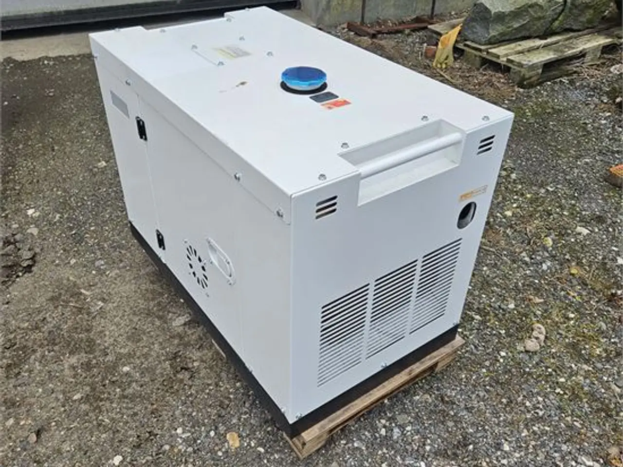 Billede 14 - ABC VG-R110 - 11 kVA / 10 KW / 20 AMP - Compal Power