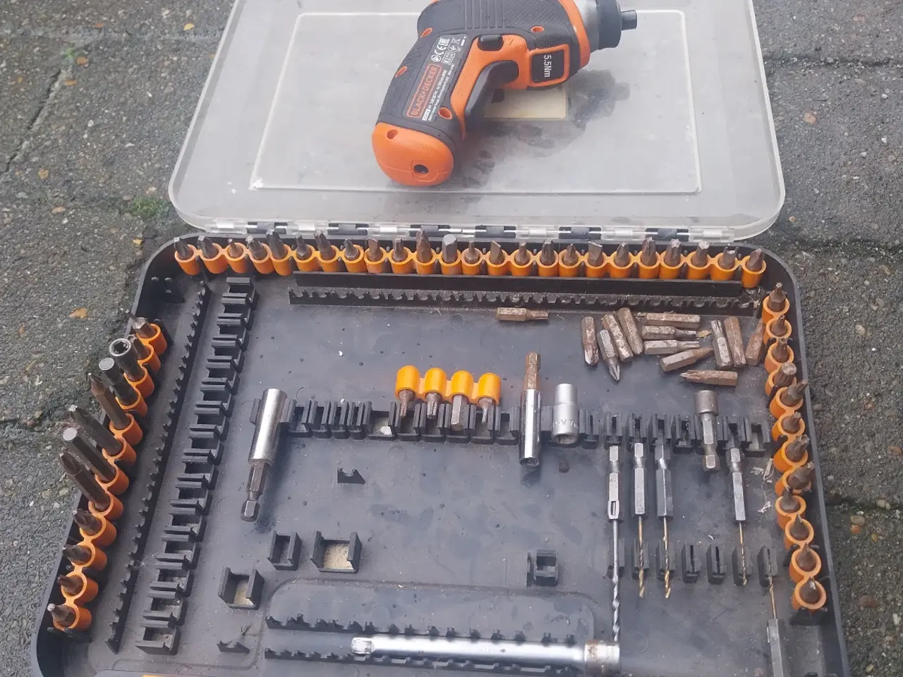 Billede 7 - Black and Decker skruemaskine
