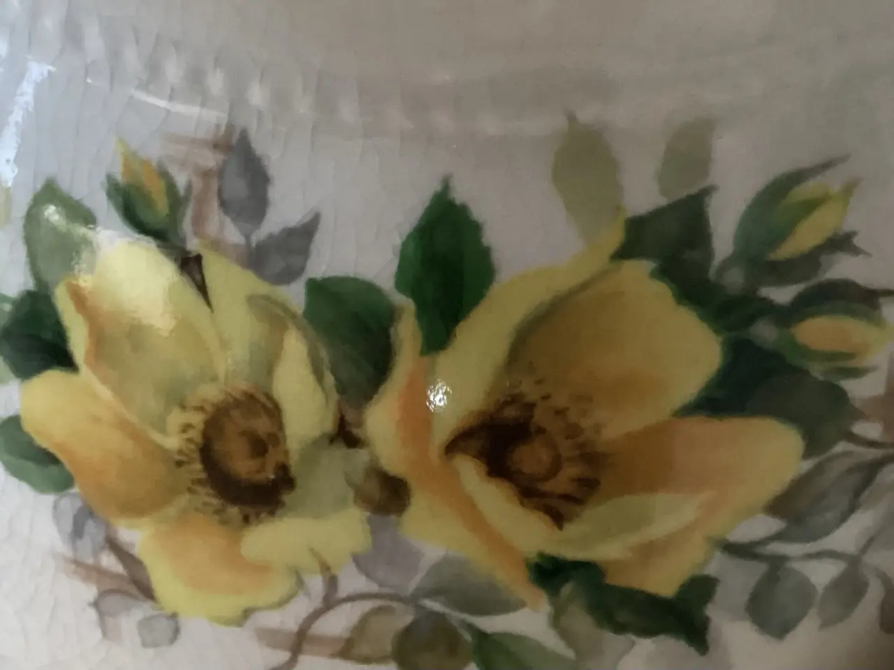 Billede 2 - Ældre Arthur Wood tekande med gule blomster