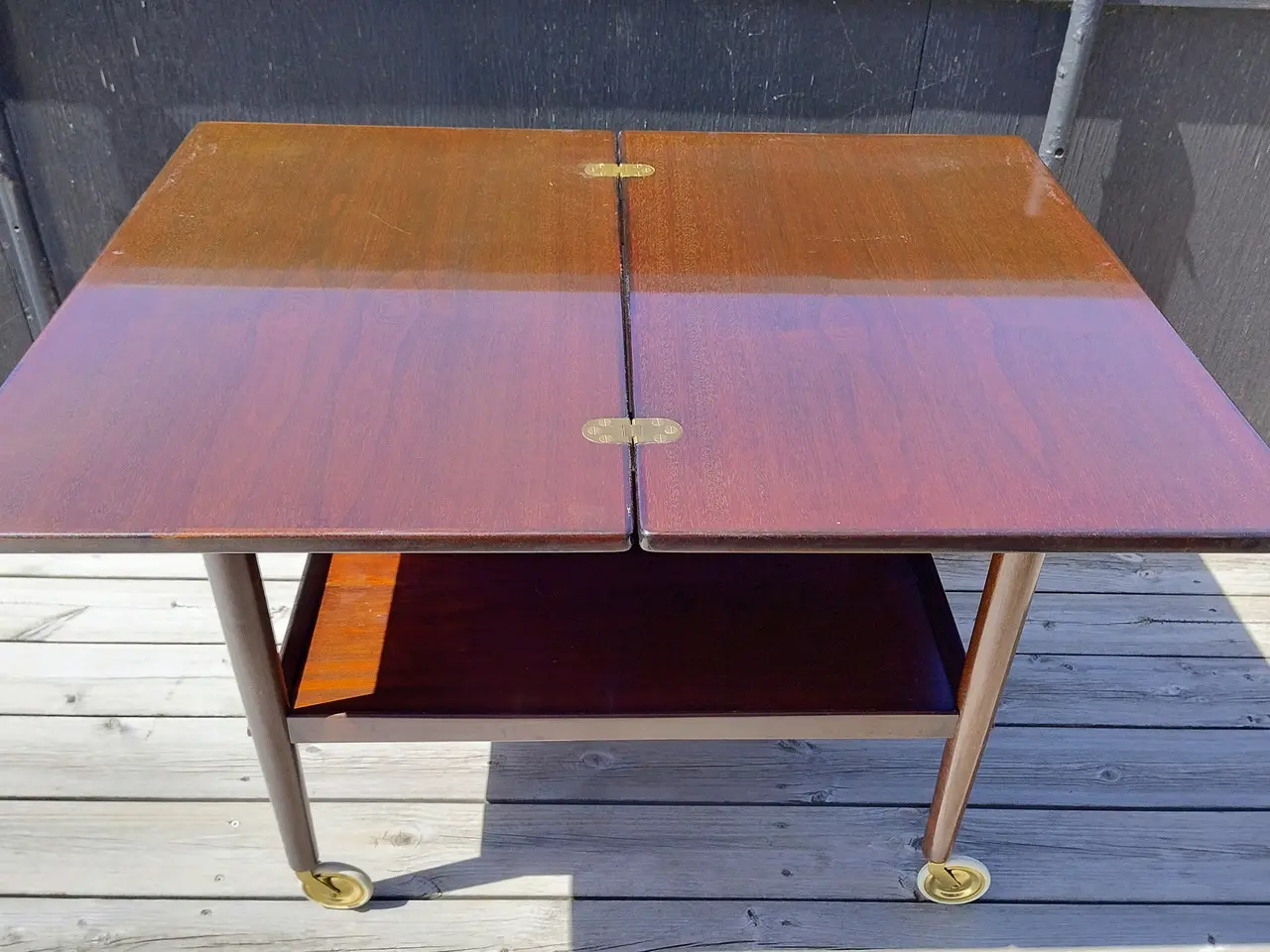 Billede 1 - Grete Jalk for Poul Jeppesens Møbelfabrik barbord