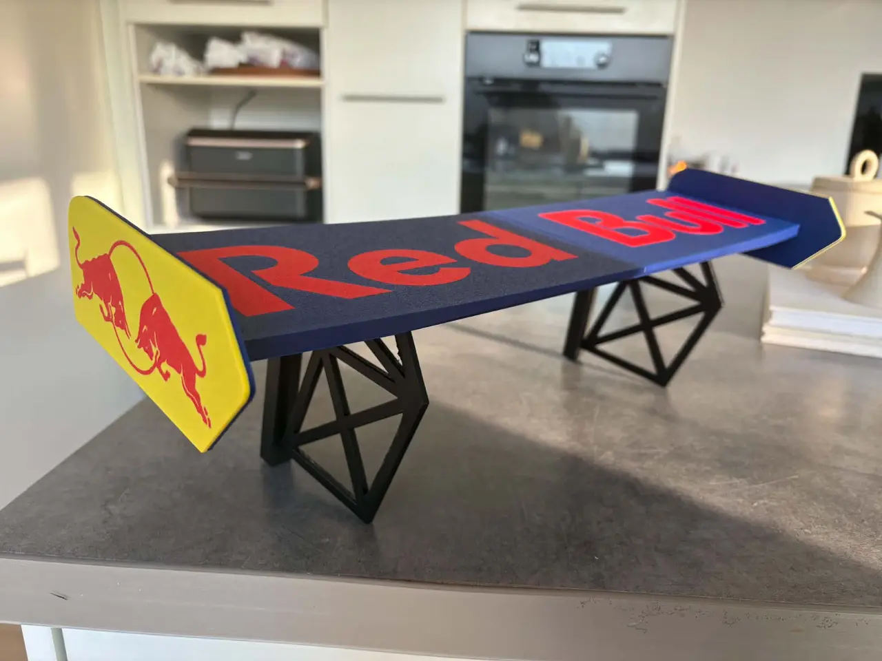 Billede 1 - Red Bull Racing spoiler væghylde