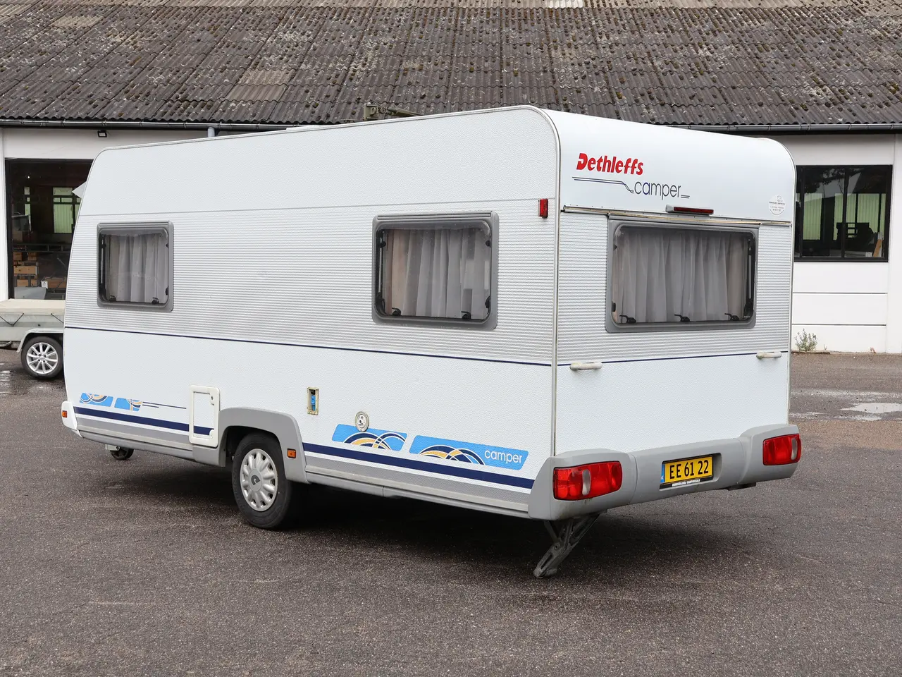 Billede 5 - Nysynet Dethleffs campingvogn årg 2000 model EG2