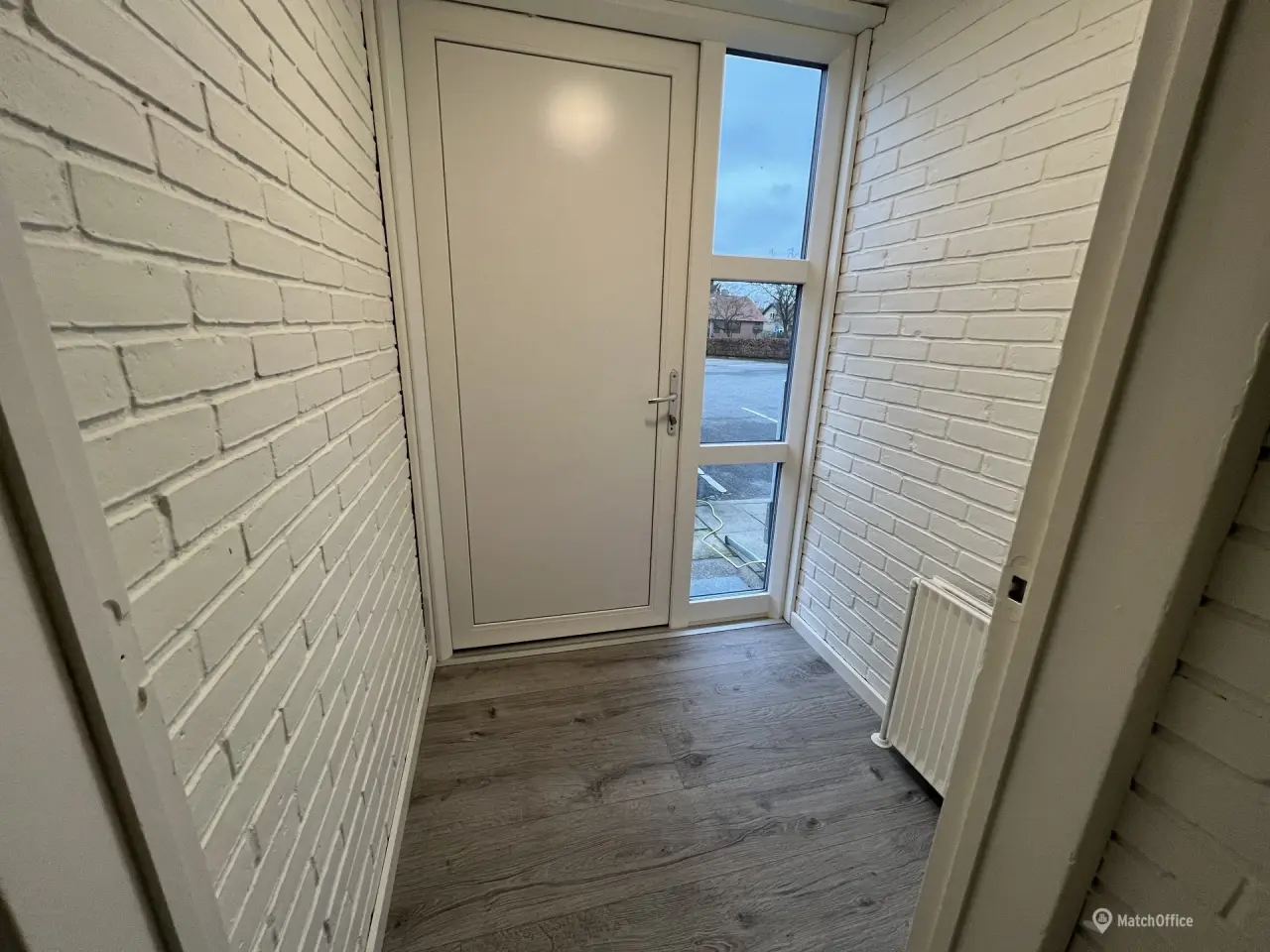Billede 6 - Nyrenoverede erhvervslokaler midt i Grindsted