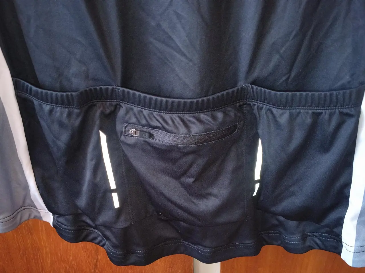 Billede 4 - ENDURANCE CYKEL TRØJE, 2XL, SOM NY
