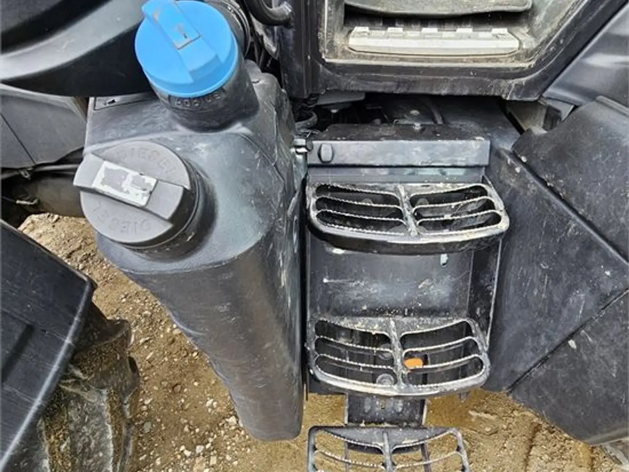 Billede 19 - Valtra N175 Direct Sigma Power - 201 HK - Hauer SGS-2 -  Euro Hitch 2000  - frontlæsser /front loader