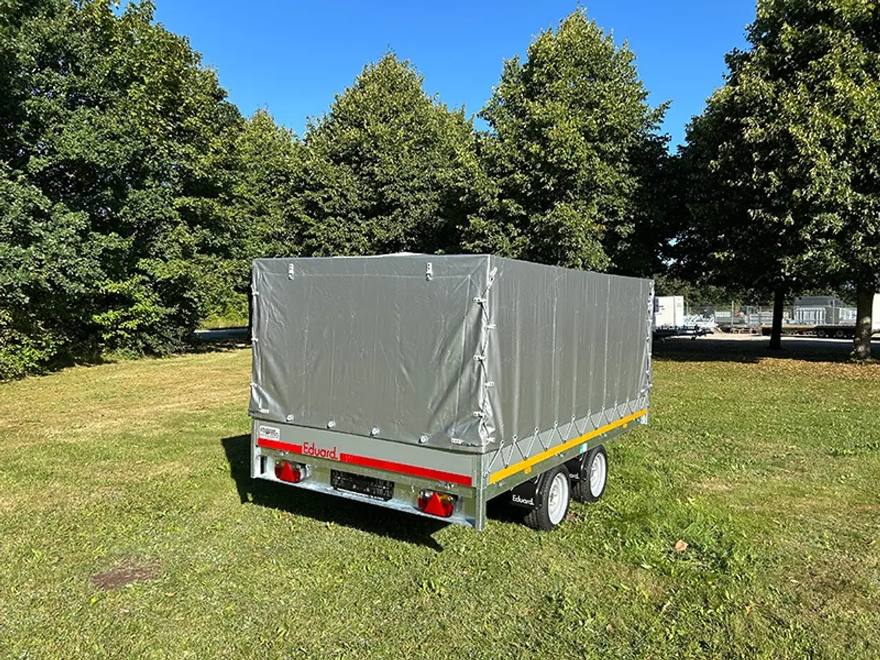 Billede 3 - Høj presenning til Eduard 3318 trailer
