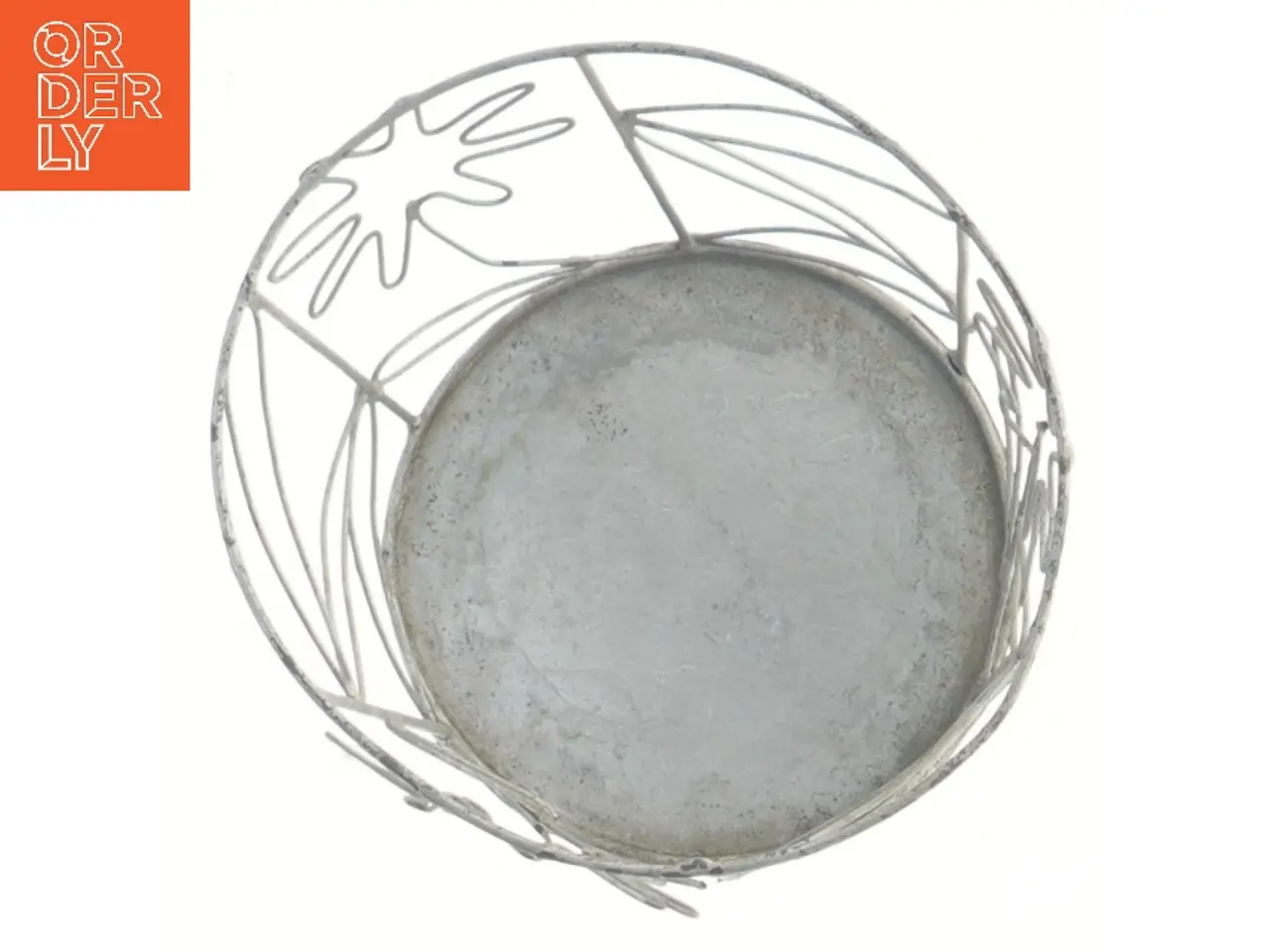 Billede 2 - Lille rund metaltråds kurv med blomsterdekor (str. 14x11 cm)