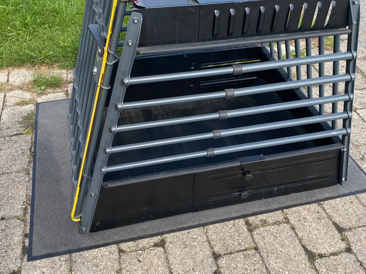 Billede 3 - Vario Cage hundebur str. XL til bil 